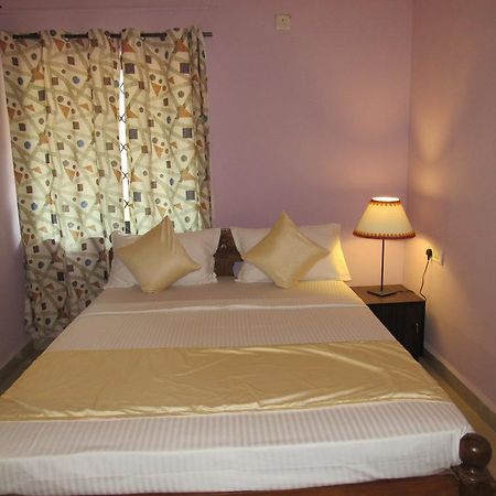 Hotel Oyo 22217 Tgf Dream Betalbatim Esterno foto