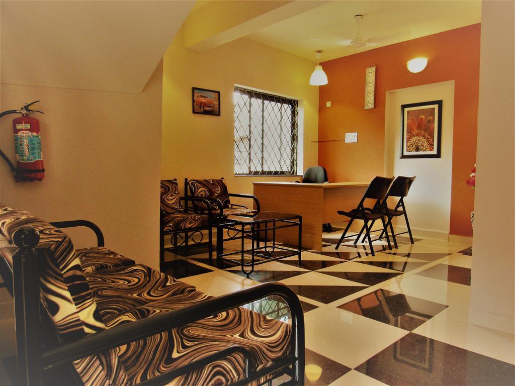 Hotel Oyo 22217 Tgf Dream Betalbatim Esterno foto